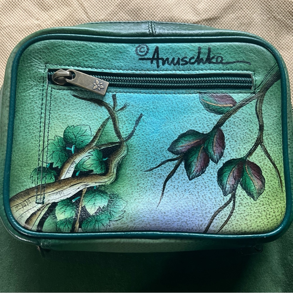 Anuschka jungle Safari cosmetic pouch with dust bag. New, mint condition - Picture 4 of 7